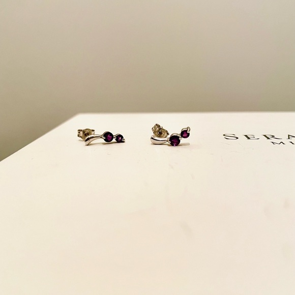 Vintage 9ct White Gold Amethyst Earrings. UK hallmarks on post. Pristine. - Picture 7 of 10